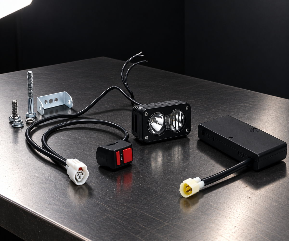 Baja 18W LED Headlight Kit 8AA Battery Powered